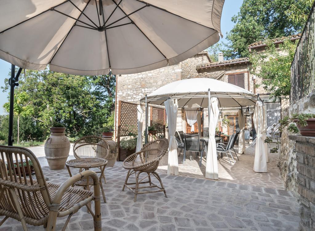 B&B Cantico Delle Creature Assisi Exterior photo